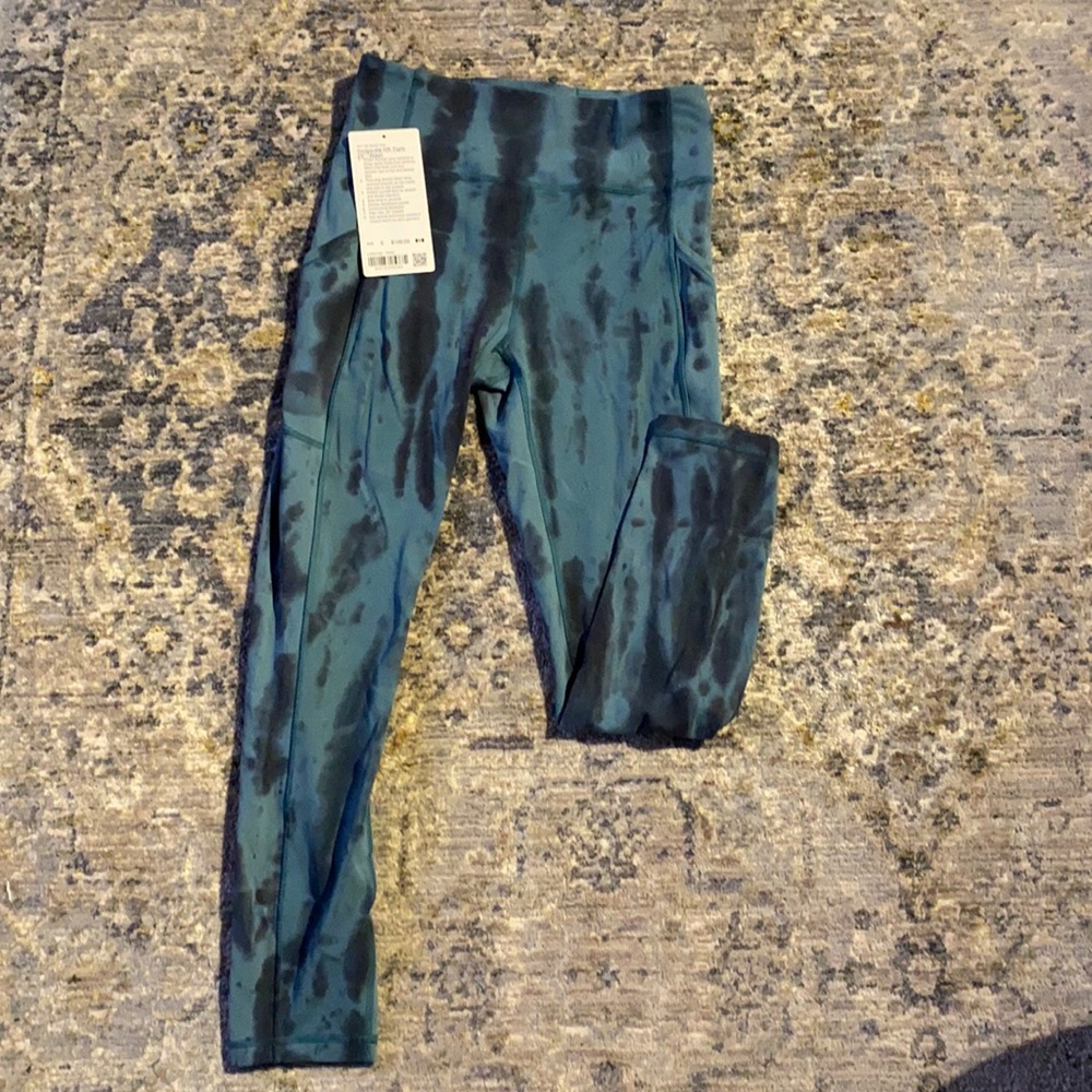 Lululemon Invigorate HR Tight 25’’